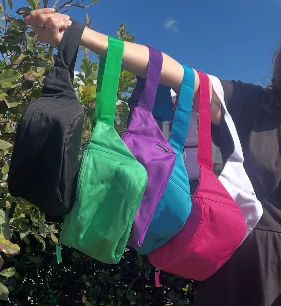 Private Party-Fergie-Fanny Packs-10/18-12-2pm